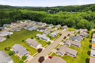 313 Gemini Dr, Dover, OH 44622 - Photo 32