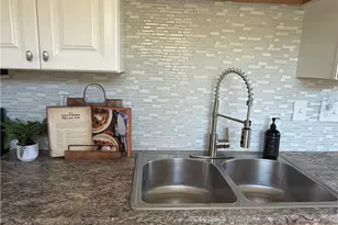 645 Cedar St, Medina, OH 44256 - Photo 12