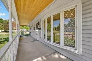 645 Cedar St, Medina, OH 44256 - Photo 2
