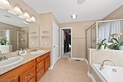 34592 Braemore Drive, North Ridgeville, OH 44039 - Photo 4