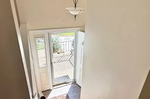 10 1st Ct, Belpre, OH 45714 - Photo 8