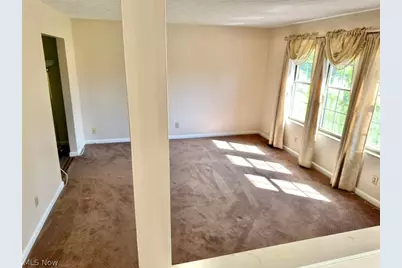 10 1st Court, Belpre, OH 45714 - Photo 6