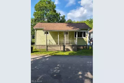 71365 Center Street, St Clairsville, OH 43950 - Photo 1