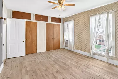 909 Maple Street, Bucyrus, OH 44820 - Photo 24