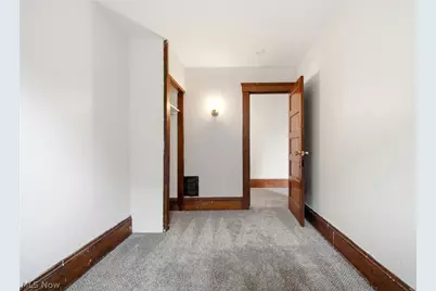 433 3rd Street, Elyria, OH 44035 - Photo 14