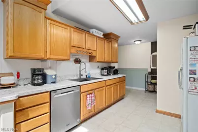 807 Timberlake Trail Drive, Brunswick, OH 44212 - Photo 8