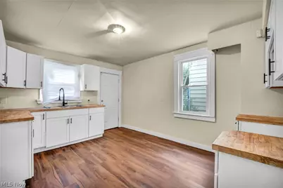 9013 Kempton Avenue, Loveland, OH 44108 - Photo 14
