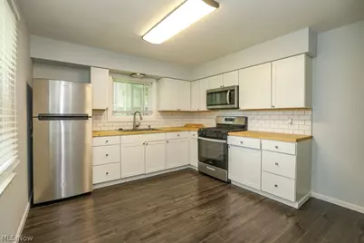 1562 State Route 303, Streetsboro, OH 44241 - Photo 18