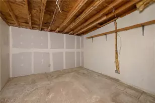 1266 E 102nd St, Loveland, OH 44108 - Photo 10