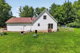 1318 Daly Rd, Ashtabula, OH 44004 - Photo 6