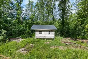 1318 Daly Rd, Ashtabula, OH 44004 - Photo 42