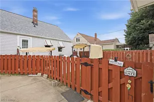 2212 Larchmont Dr, Wickliffe, OH 44092 - Photo 20
