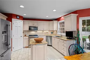 5318 New Haven Ct, Sheffield Village, OH 44054 - Photo 8