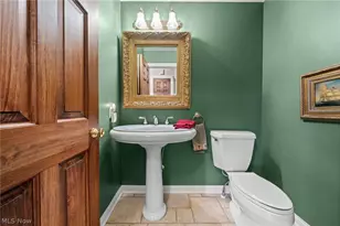 5318 New Haven Ct, Sheffield Village, OH 44054 - Photo 18