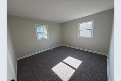 521 Richmond Avenue, Zanesville, OH 43701 - Photo 12