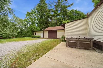 7228 Austinburg Road, Ashtabula, OH 44004 - Photo 30