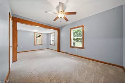 7228 Austinburg Road, Ashtabula, OH 44004 - Photo 10