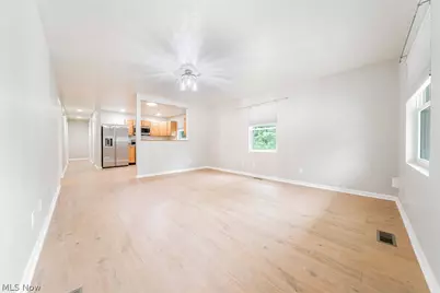 959 Midway Boulevard, Painesville Twp, OH 44077 - Photo 8