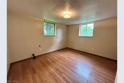 2803 Sunset Boulevard #3, Steubenville, OH 43952 - Photo 4