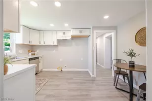 7325 Adkins Rd, Mentor, OH 44060 - Photo 14
