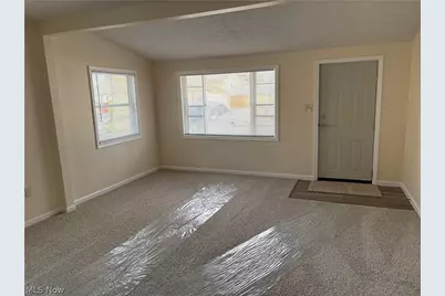 656 Hazelwood Avenue, Vermilion, OH 44089 - Photo 12