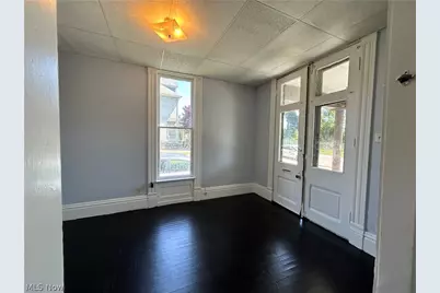 509 S 4th 1st Floor Street, Steubenville, OH 43952 - Photo 4