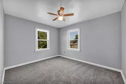517 Gulf Road, Elyria, OH 44035 - Photo 24