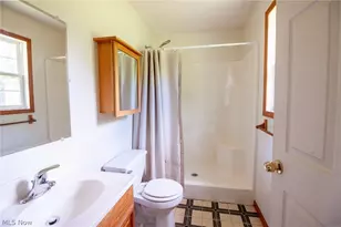 380 Clay St, Geneva, OH 44041 - Photo 28