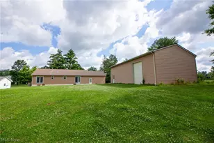 380 Clay St, Geneva, OH 44041 - Photo 6