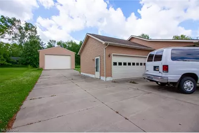 380 Clay Street, Geneva, OH 44041 - Photo 4