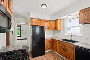 1309 Bellows St, Akron, OH 44301 - Photo 14