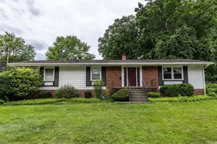 1538 Bonita Dr, Akron, OH 44313 - Photo 30