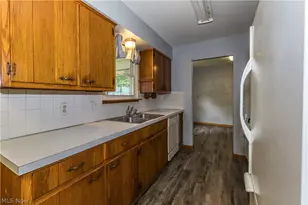 1538 Bonita Dr, Akron, OH 44313 - Photo 8