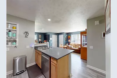 9552 Cloverleaf Road, Windham, OH 44288 - Photo 10