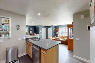 9552 Cloverleaf Rd, Windham, OH 44288 - Photo 10