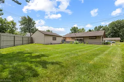 4129 Palm Avenue, Lorain, OH 44055 - Photo 20