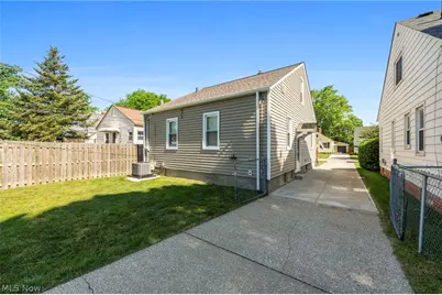14325 Birchwood Avenue, Loveland, OH 44111 - Photo 34
