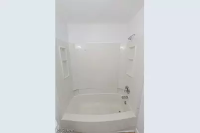 1218 W 44th Street, Lorain, OH 44053 - Photo 10