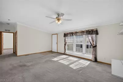 668 Woodlawn Rd, Chardon, OH 44024 - Photo 4