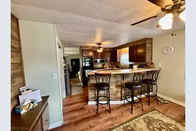 62 Manor Drive, Brookfield, OH 44403 - Photo 12
