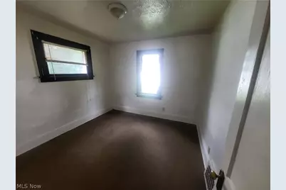 555 Bishop Street, Akron, OH 44307 - Photo 8
