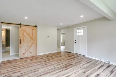 10306 Electric Boulevard, Northfield Village, OH 44067 - Photo 10
