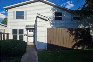 2508 Nassau Dr, Columbus, OH 43232 - Photo 2