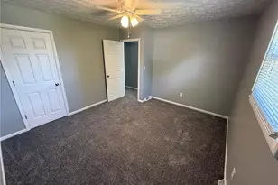 220 W 11th St, Uhrichsville, OH 44683 - Photo 38