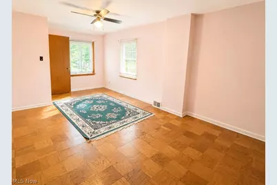 1359 W Sprague Road, Grandview Heights, OH 44147 - Photo 22