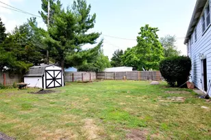 6284 Seminole Trl, Mentor, OH 44060 - Photo 20