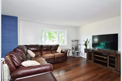 6284 Seminole Trail, Mentor, OH 44060 - Photo 4