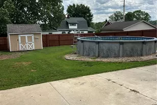 437 SW Bodmer Ave, Strasburg, OH 44663 - Photo 14