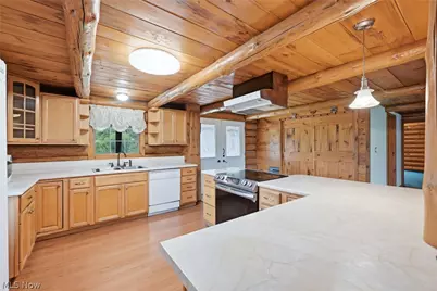 7374 Vale Road, Rogers, OH 44455 - Photo 8