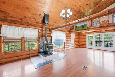 7374 Vale Road, Rogers, OH 44455 - Photo 2